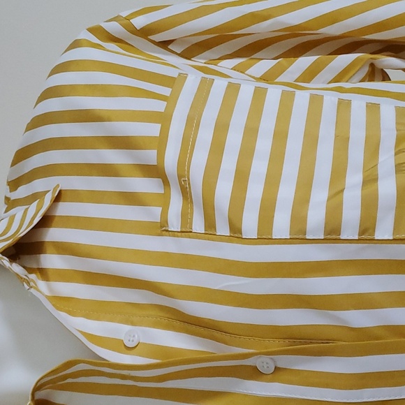 Aureum Gold Stripe Button Down Top Size Small - Picture 4 of 14